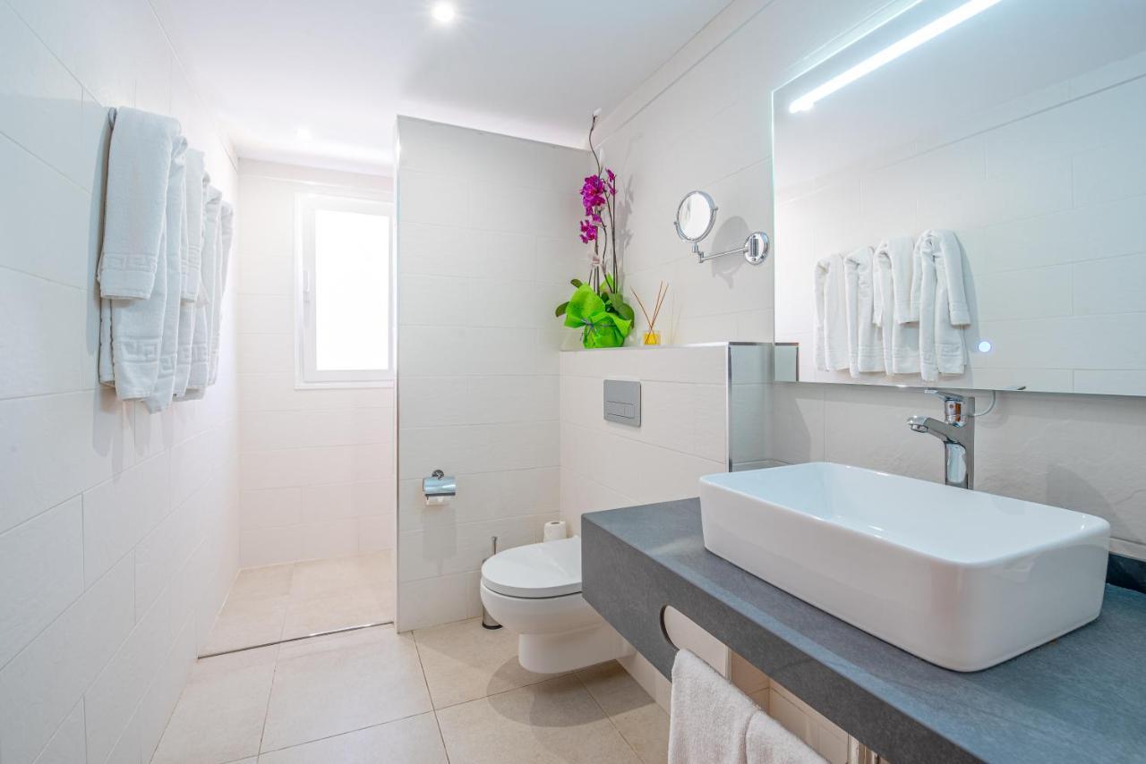 Appartamento Superior con 3 Camere da Letto e Vista Mare